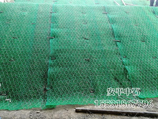 護坡加筋三維鋼絲網(wǎng)墊.jpg